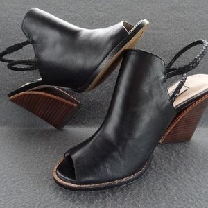 CLARKS Narrrative Open Toe Sarina Billy Black Heel